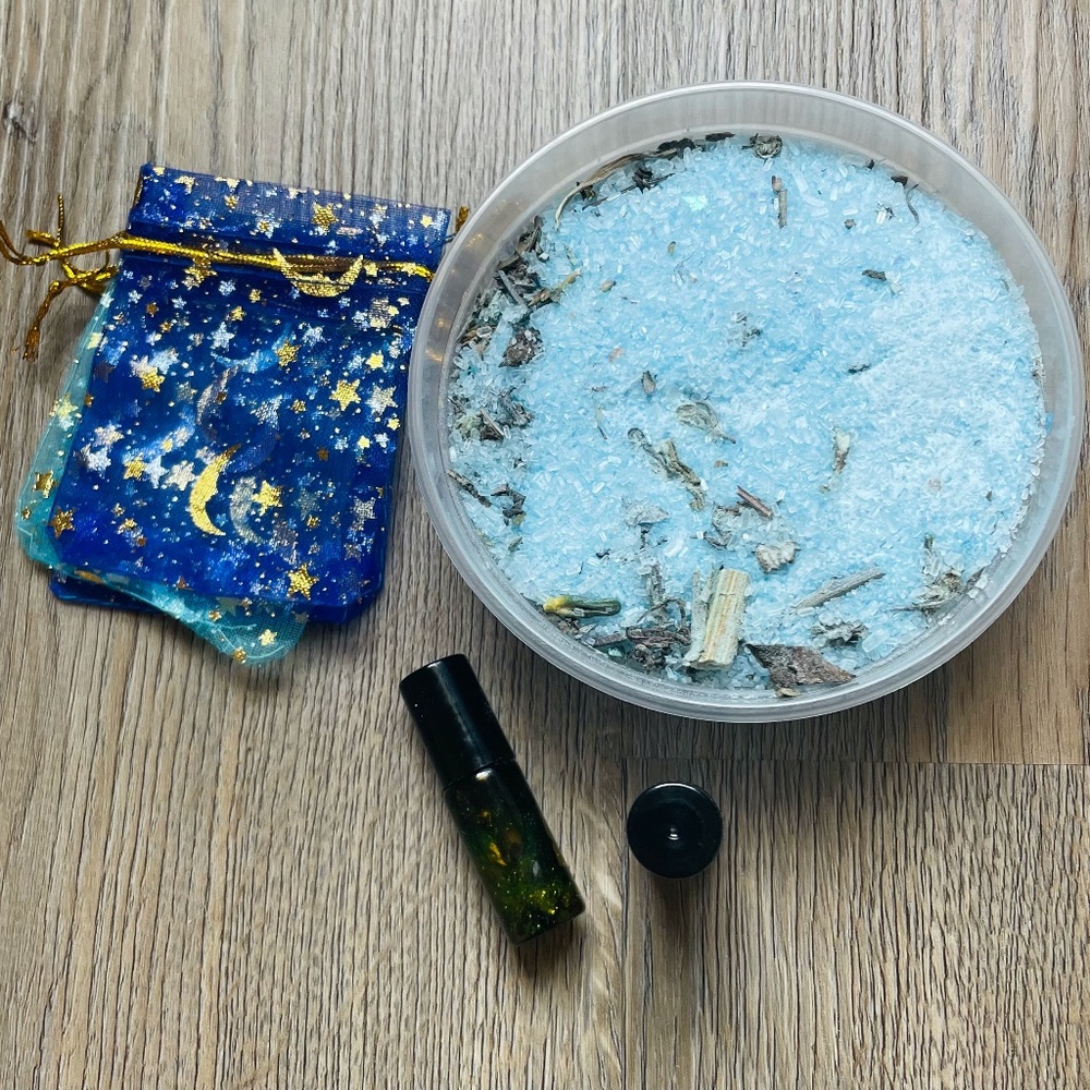 Down From The Tower Mini Rollers & Bath Tea